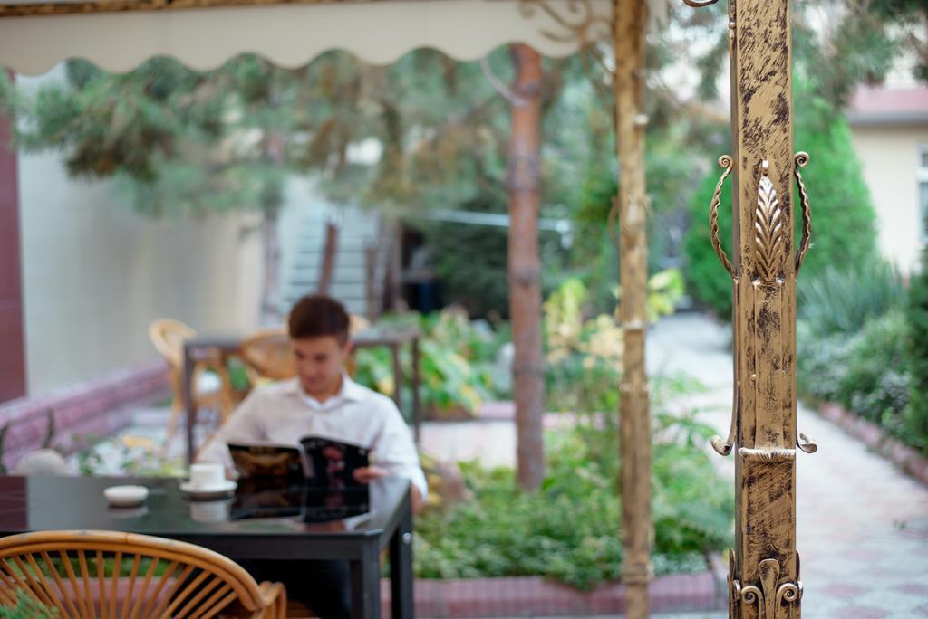 Grand Hotel Bishkek Exterior foto